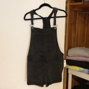 abercrombie overalls!!